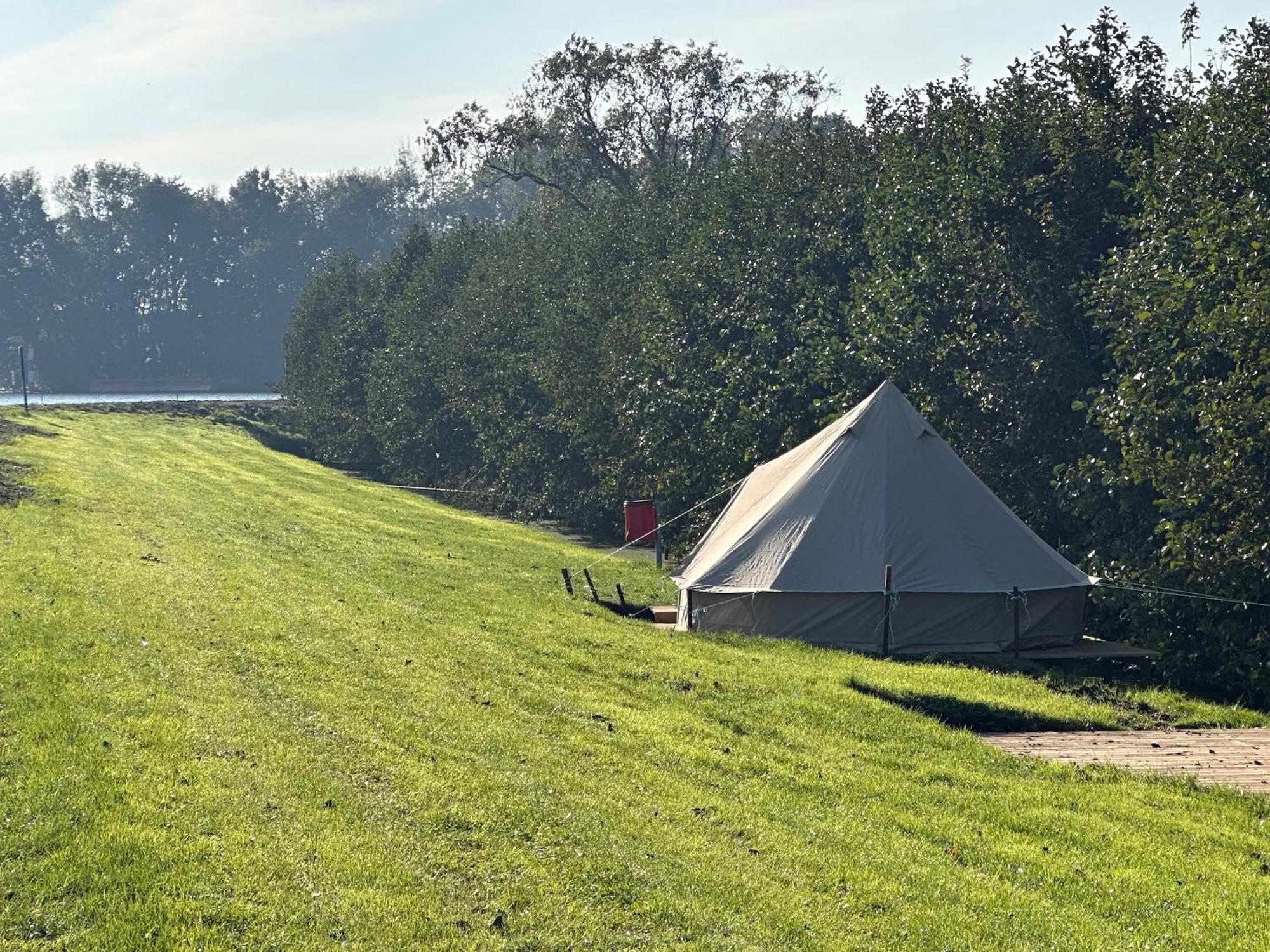 Warmond Bell Tent מראה חיצוני תמונה